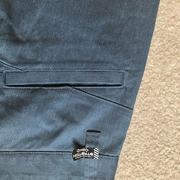 VOLCOM shorts NWOT men’s 29 waist. - Picture 6 of 7